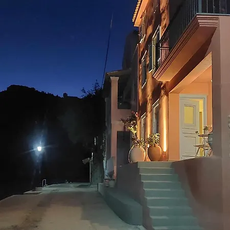 Διαμέρισμα Aτos Comfort Άσσος